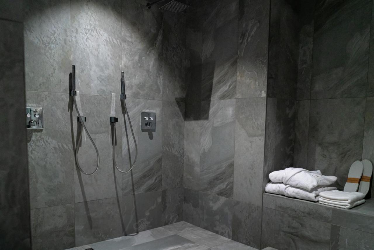 Set Spa Mouscron Exteriér fotografie